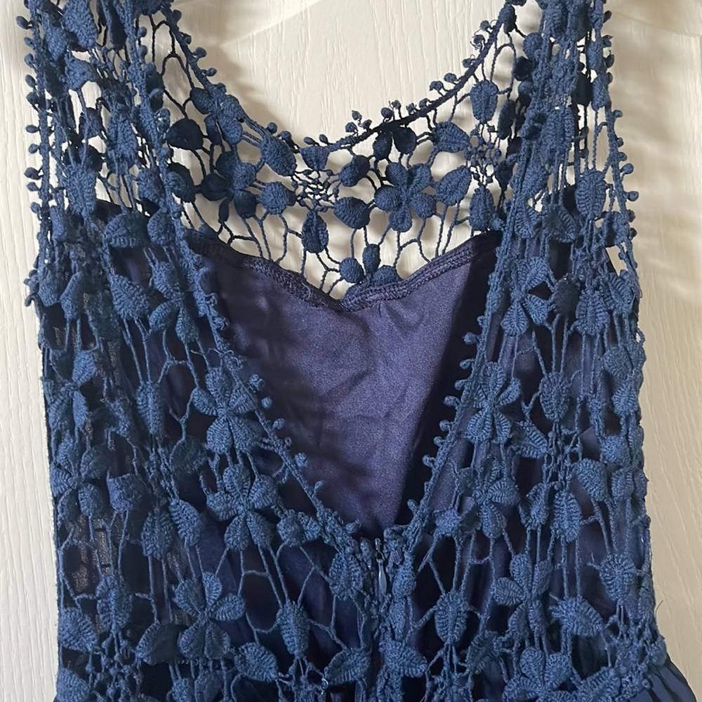 CLUB L DRESS - Picture 8 of 9